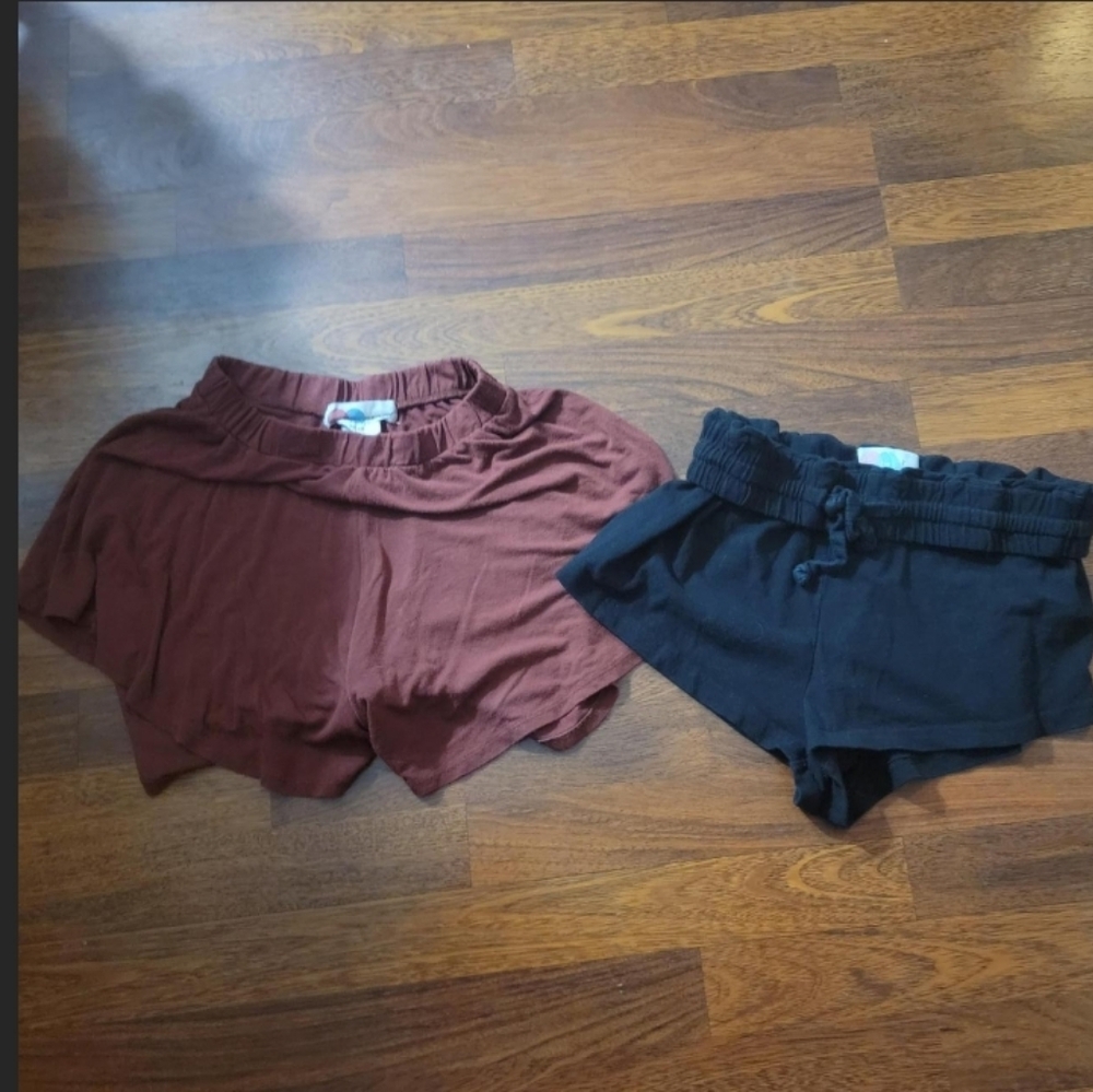 Free People Beach 2 Pair Shorts Excellent Condition